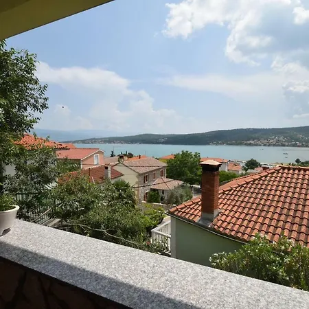 Neven Apartment Cizici